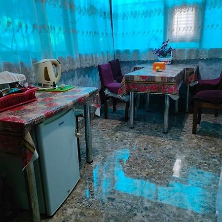 באטומי Guest House Nadejda מראה חיצוני תמונה